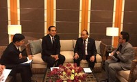 Премьер Вьетнама Нгуен Суан Фук встретился с коллегой из Таиланда