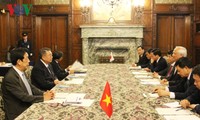 Уонг Чу Лыу встретился с руководителями обеих палат парламента Японии