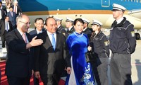 Премьер Вьетнама прибыл в Германию с визитом для участия в саммите G20