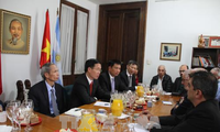 Делегация Компартии Вьетнама находится в Аргентине с рабочим визитом