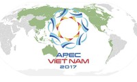 Во Вьетнаме наградили победителей конкурса агитационных плакатов по теме АТЭС 2017