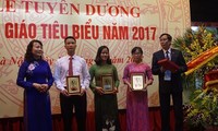 Во Вьетнаме проводятся различные мероприятия, посвященные Дню учителя