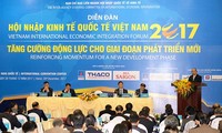 Нгуен Суан Фук: Вьетнам считает международную интеграцию движущей силой экономической реформы