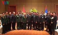 Генсек ЦК НРПЛ, президент Лаоса встретился с представителями Общества вьетнамо-лаосской дружбы