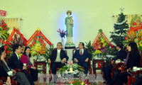 По всему Вьетнаму проходят разнообразные мероприятия по случаю Рождества