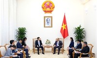 Нгуен Суан Фук принял посла Республики Корея в связи с окончанием его срока работы во Вьетнаме