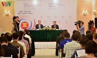 WEF- ASEAN 2018 ประชาสัมพันธ์ภาพลักษณ์ที่สามัคคี เจริญรุ่งเรืองและพึ่งพาตนเอง