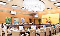 В Ханое продолжается 27-е заседание Постоянного комимета Нацсобрания Вьетнама