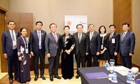 Нгуен Тхи Ким Нган встретилась со спикерами южнокорейского парламента и нижней палаты Беларуси