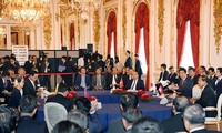 Премьер Вьетнама Нгуен Суан Фук принял участие в 10-м саммите Меконг-Япония