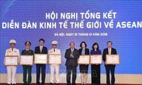 Нгуен Суан Фук принял участие в конференции по итогам саммита ВЭФ по АСЕАН