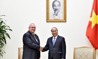 Премьер-министр Вьетнама Нгуен Суан Фук принял посла Бельгии