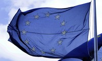 ЕС продлил антироссийские санкции еще на шесть месяцев
