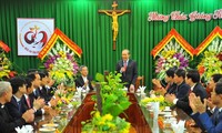 Во Вьетнаме поздравили католиков с наступающим Рождеством