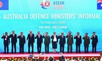 Вьетнам активно выдвигает инициативы по оборонному сотрудничеству АСЕАН