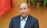 Нгуен Суан Фук: Вьетнам способен контролировать распространение коронавируса