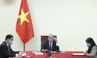 Премьер Вьетнама провел телефонный разговор с президентом Республики Корея