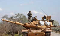 Турецкая армия направила еще 20 военных автомобилей в Сирию