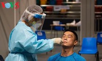 Китай продолжил направлять в Гонконг медиков для помощи в борьбе с COVID-19