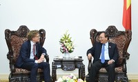 L’ambassadeur suédois reçu par Nguyen Xuan Phuc