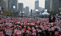 Scandale présidentiel : deux ex-conseillers de Park Geun-hye arrêtés