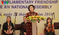 L’organisation des députés d’amitié du Vietnam voit le jour