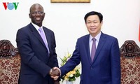 La Banque mondiale soutient le Vietnam dans l’actionnarisation des entreprises