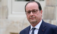 Syrie: Hollande souhaite une reprise rapide des négociations