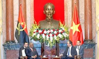 Le président Tran Dai Quang reçoit le ministre angolais des Relations extérieures 