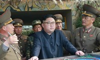 Kim Jong-un inspecte deux îlots frontaliers, consulte un plan d’attaque