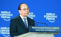Nguyen Xuan Phuc termine sa participation au Forum économique mondial sur l’ASEAN