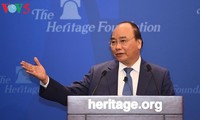 Nguyen Xuan Phuc visite la Fondation Heritage à Washington
