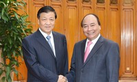  Nguyen Xuan Phuc reçoit Liu Yunshan