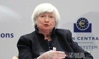 La Fed poursuit la lente remontée des taux