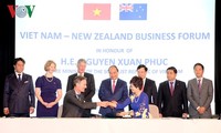 Le Premier ministre au Forum d'affaires Vietnam - Nouvelle-Zélande