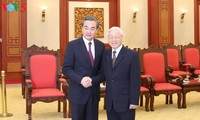 Nguyên Phu Trong reçoit le chef de la diplomatie chinoise