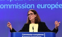 OMC: l'UE porte plainte contre les États-Unis et la Chine 