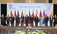ASEAN-Inde: Réunion des chefs de la diplomatie