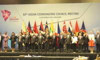 Le chef de la diplomatie vietnamienne à des conférences de l’ASEAN