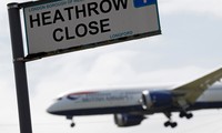Royaume-Uni: Reprise des vols à l'aéroport d'Heathrow après le signalement d'un drone