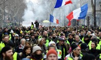 “Gilets jaunes“: 84.000 manifestants en France selon l'Intérieur