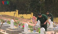 Offrande d’encens en mémoire des soldats tombés lors des conflits à la frontière du Nord 
