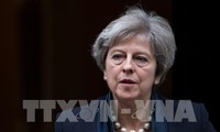 Theresa May dénonce le populisme et invite son successeur au compromis