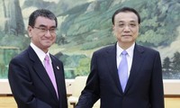 Le Premier ministre chinois appelle à renforcer la coopération avec la République de Corée et le Japon