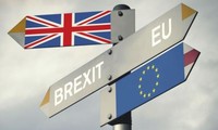 Brexit: les 27 de l'UE soutiennent un report, sa durée toujours en discussion
