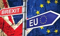Les économistes tirent la sonnette d'alarme sur les plans financiers post-Brexit du Royaume-Uni
