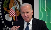 Joe Biden signe une loi pour les anciens combattants exposés à des foyers de combustion toxiques