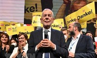 Présidentielle en Autriche: l'écologiste Van der Bellen réélu, selon les premières projections