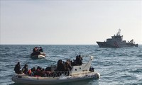 Royaume-Uni: plus de 45.000 migrants ont traversé la Manche en 2022, un nouveau record