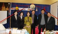 Việt Nam tham gia Hội chợ du lịch Canada